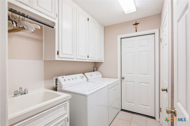 306 Cherrystone Circle, Victoria, TX 77904