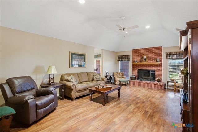 306 Cherrystone Circle, Victoria, TX 77904