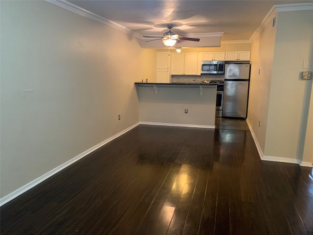2805 Reagan Street 104, Dallas, TX 75219