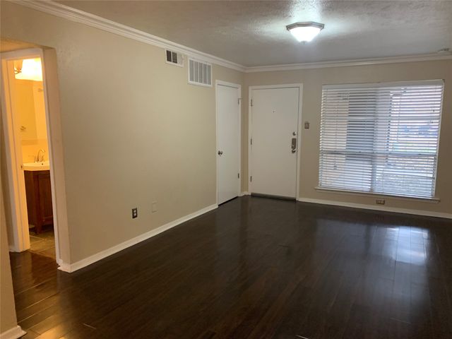 2805 Reagan Street 104, Dallas, TX 75219