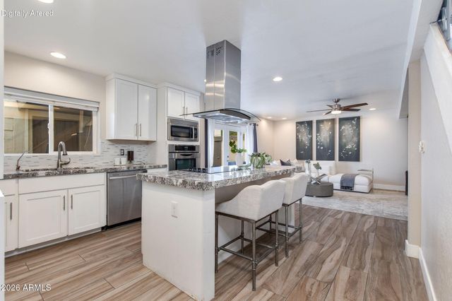 8588 E INDIAN SCHOOL Road A, Scottsdale, AZ 85251