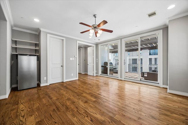 5306 La Branch Street, Houston, TX 77004