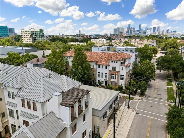 5306 La Branch Street, Houston, TX 77004