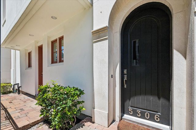 5306 La Branch Street, Houston, TX 77004
