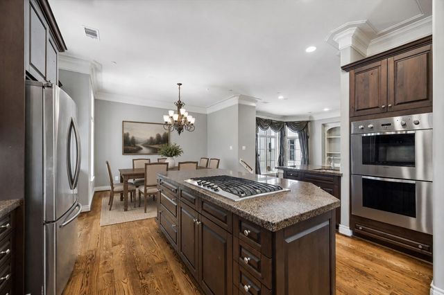 5306 La Branch Street, Houston, TX 77004
