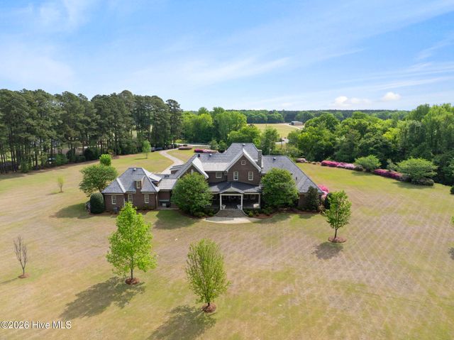 1181 Middle Road, Fayetteville, NC 28312