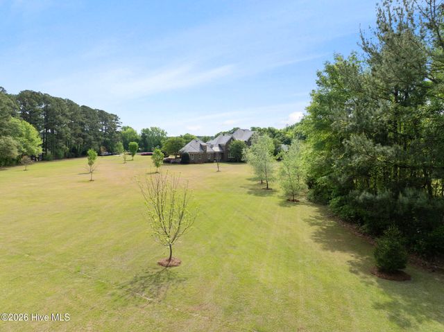 1181 Middle Road, Fayetteville, NC 28312