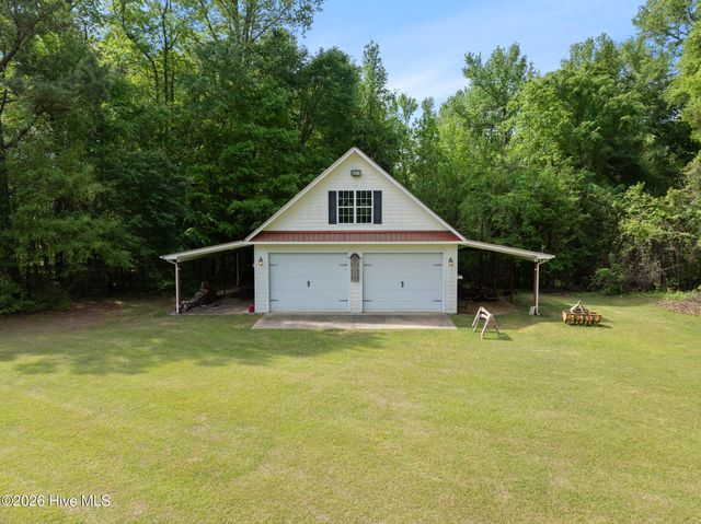 1181 Middle Road, Fayetteville, NC 28312