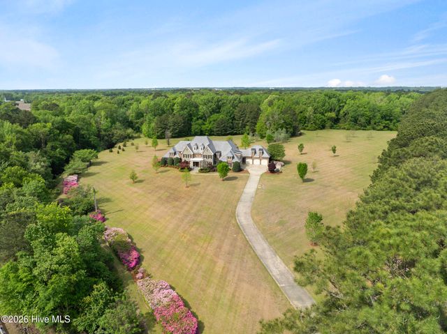 1181 Middle Road, Fayetteville, NC 28312