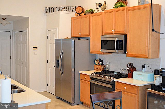 54 LONDON DR, Smyrna, DE 19977