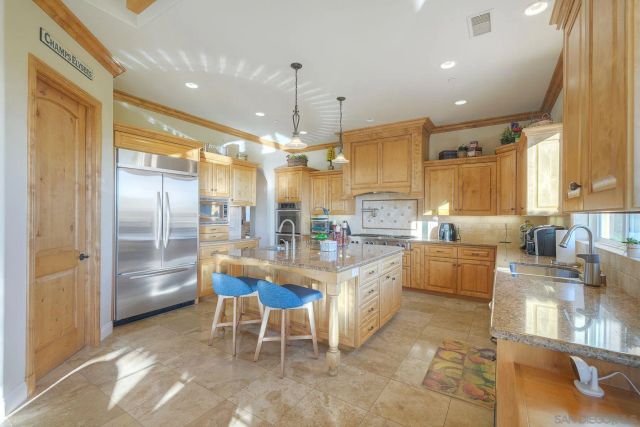 30388 Castlecrest, Valley Center, CA 92082