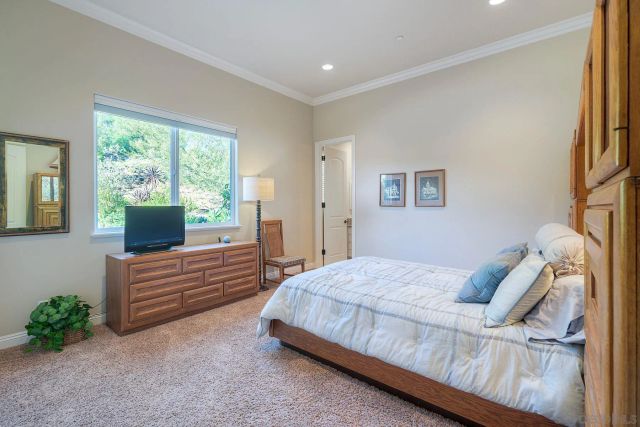 30388 Castlecrest, Valley Center, CA 92082