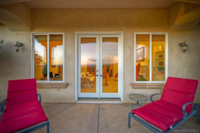 30388 Castlecrest, Valley Center, CA 92082