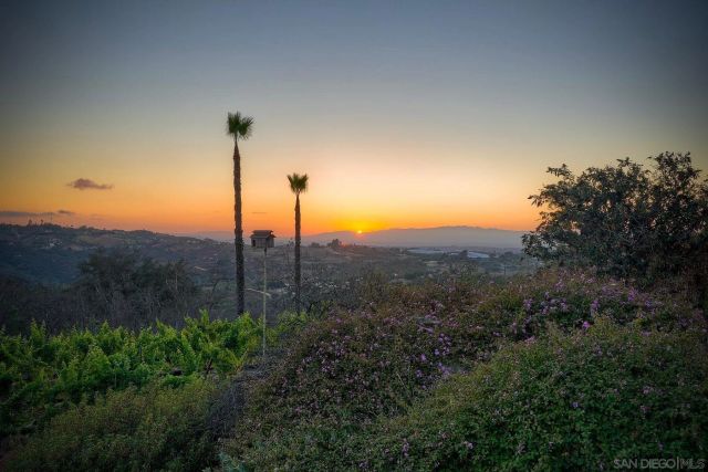 30388 Castlecrest, Valley Center, CA 92082