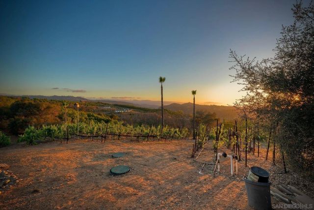 30388 Castlecrest, Valley Center, CA 92082