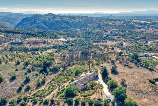 30388 Castlecrest, Valley Center, CA 92082