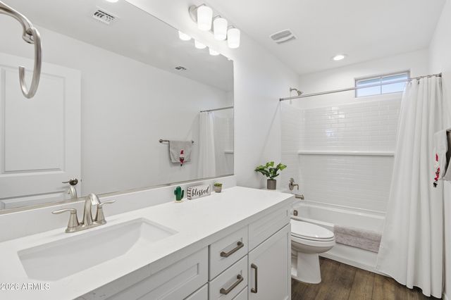 10941 E TEXAS Avenue, Mesa, AZ 85212