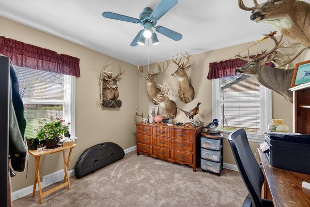 13707 Forest DRIVE, New Berlin, WI 53151