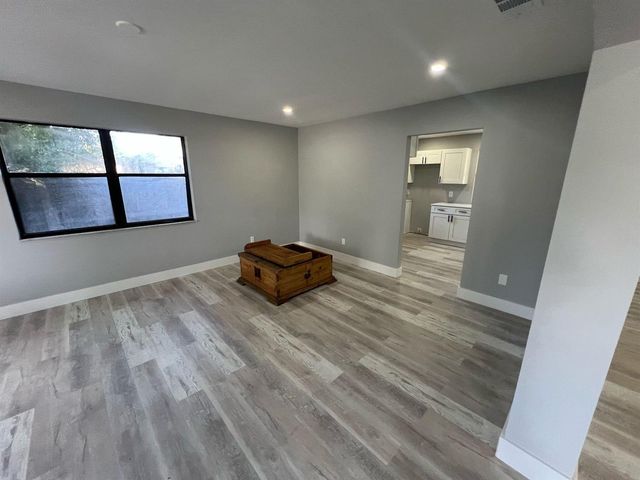 2008 S 30th Street, Fort Pierce, FL 34947