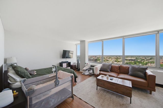 3550 N LAKE SHORE Drive 1714, Chicago, IL 60657