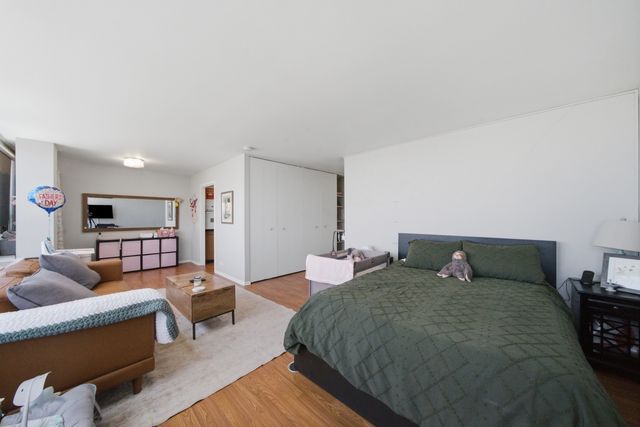 3550 N LAKE SHORE Drive 1714, Chicago, IL 60657