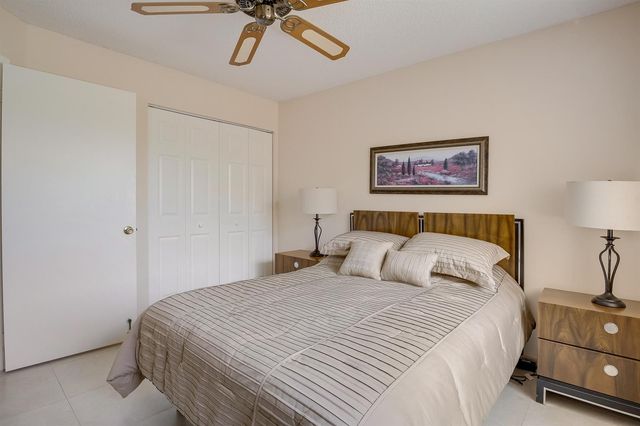 6698 10th Avenue N 601, Lake Worth, FL 33467