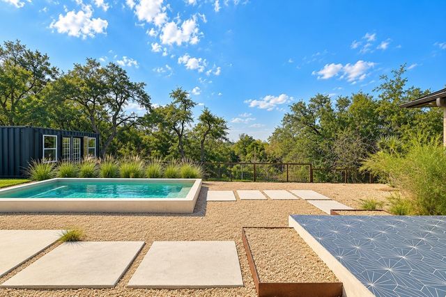 6602 Wolfcreek PASS, Austin, TX 78749
