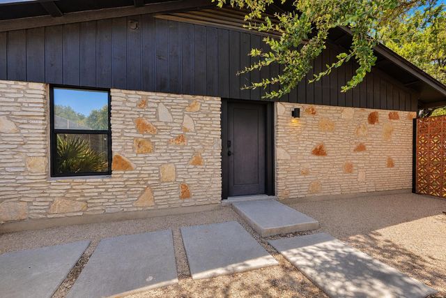 6602 Wolfcreek PASS, Austin, TX 78749