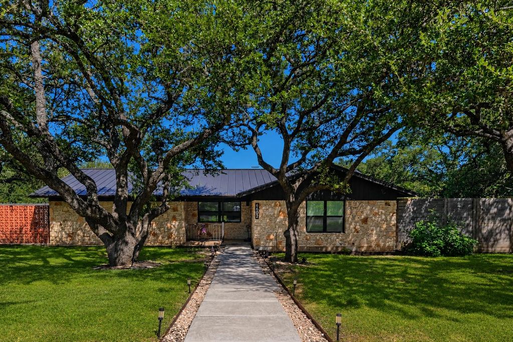 6602 Wolfcreek PASS, Austin, TX 78749