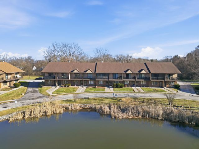 896 Jordan Circle, Schererville, IN 46375