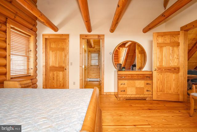 17051 LAUREL RUN RD SW, Barton, MD 21521