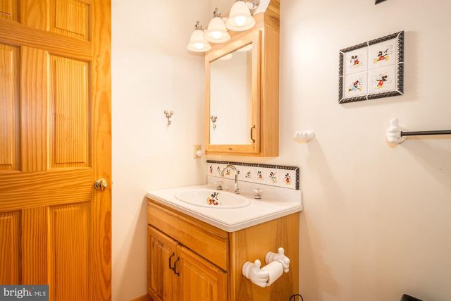 17051 LAUREL RUN RD SW, Barton, MD 21521