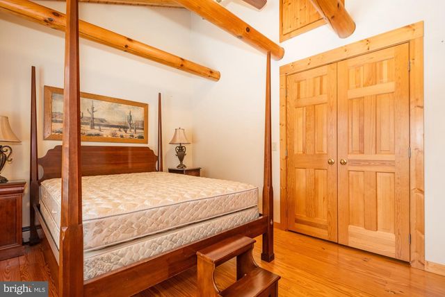 17051 LAUREL RUN RD SW, Barton, MD 21521