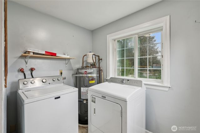 1309 S 208th Street, Des Moines, WA 98198