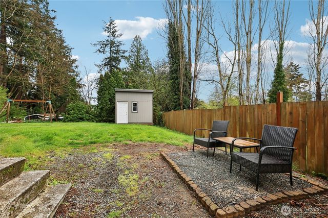 1309 S 208th Street, Des Moines, WA 98198