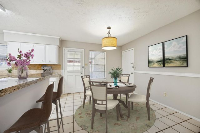 7323 Wovenwood Lane, Houston, TX 77041