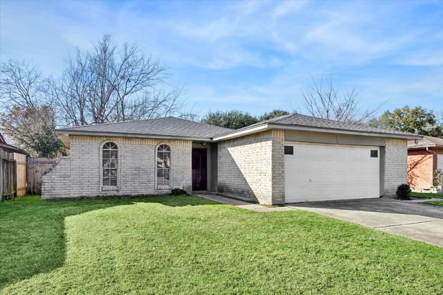 7323 Wovenwood Lane, Houston, TX 77041