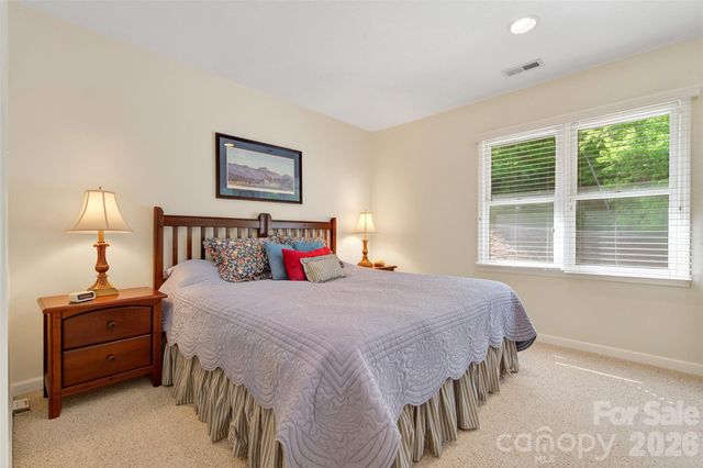 307 Blue Ridge Drive S 4, Marion, NC 28752