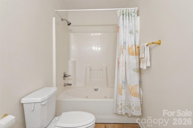 307 Blue Ridge Drive S 4, Marion, NC 28752