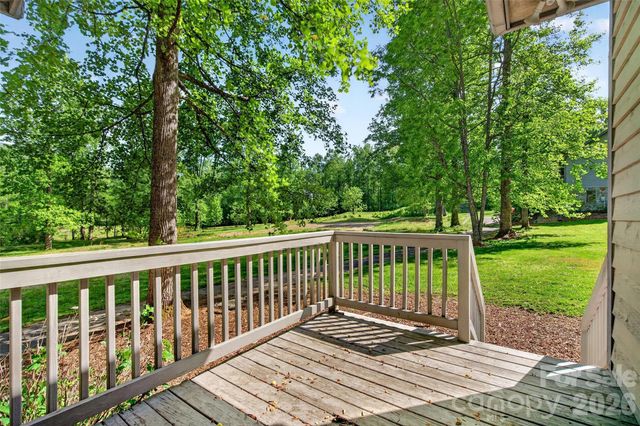 307 Blue Ridge Drive S 4, Marion, NC 28752