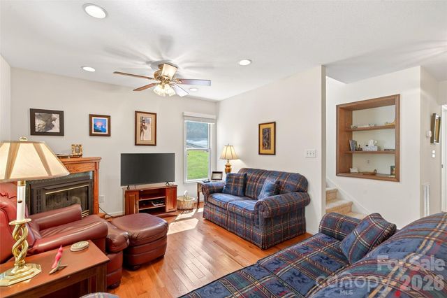 307 Blue Ridge Drive S 4, Marion, NC 28752