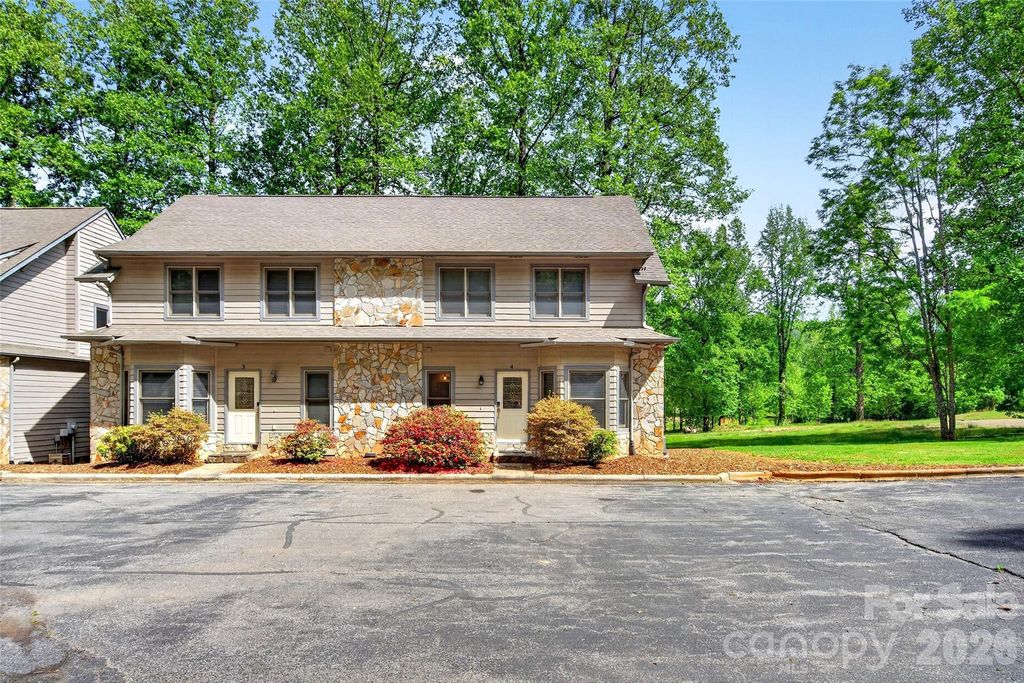 307 Blue Ridge Drive S 4, Marion, NC 28752