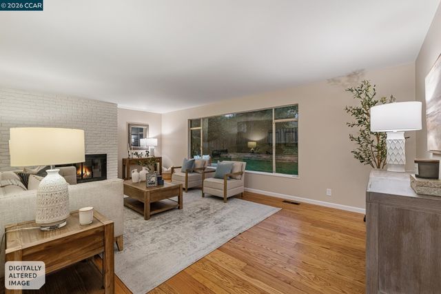 1103 Larch Avenue, Moraga, CA 94556