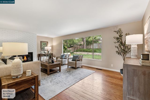 1103 Larch Avenue, Moraga, CA 94556