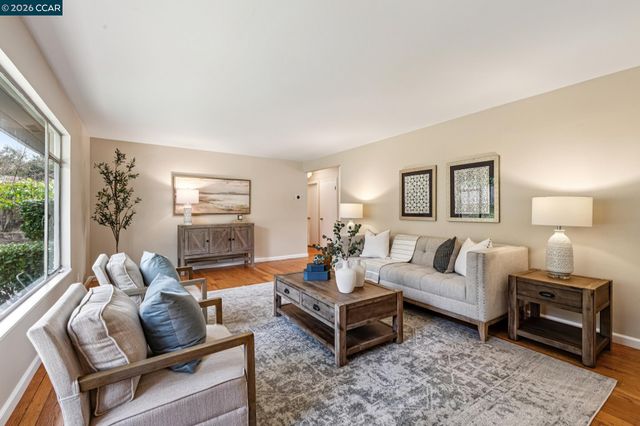 1103 Larch Avenue, Moraga, CA 94556