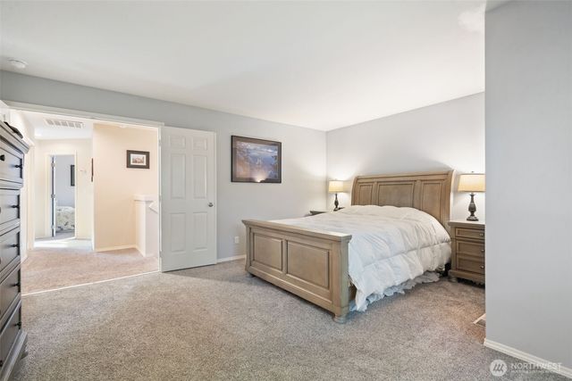 4851 NW Walgren Drive, Silverdale, WA 98383