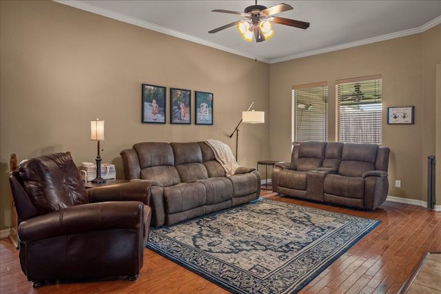 604 W Sheila Circle, Joshua, TX 76058