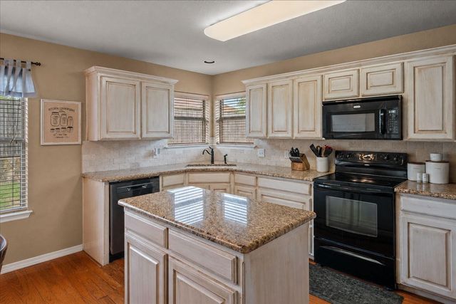 604 W Sheila Circle, Joshua, TX 76058