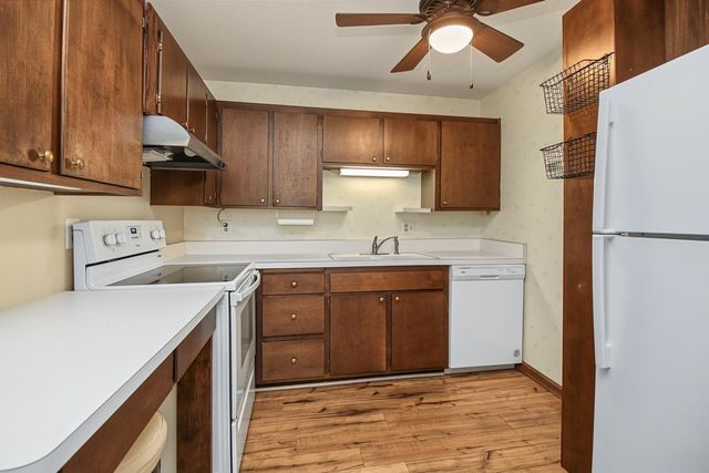 6450 York Avenue S 516, Edina, MN 55435