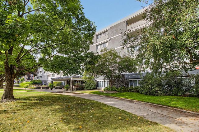 6450 York Avenue S 516, Edina, MN 55435